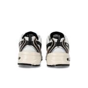 New Balance MR530TC "Gold Metallic"