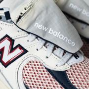 New Balance M2002RVE "Navy Red"