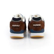 Karhu Synchron "Brown Sugar"