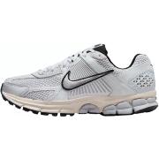 Nike Zoom Vomero 5 "Light Silver" 