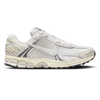 Nike Zoom Vomero 5 “Platinum Tint”