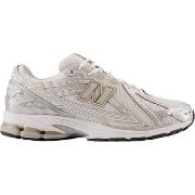 New Balance M1906RI "White Silver Metallic"