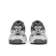 Saucony  ProGrid Omni 9 Microchip
