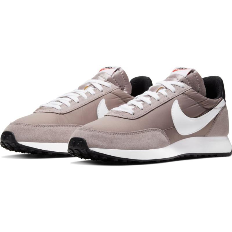 nike air tailwind 79 white