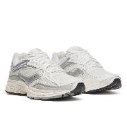 Saucony Progrid Omni 9 White Silver