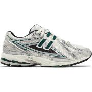 New Balance M1906REU "Nightwatch Green"
